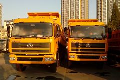 三环十通 御龙重卡 290马力 8X4 6.8米自卸车(STQ3314L16Y4B14)