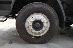 东风柳汽 乘龙 270马力 8X4 6.5米自卸车(LZ3310REBA)