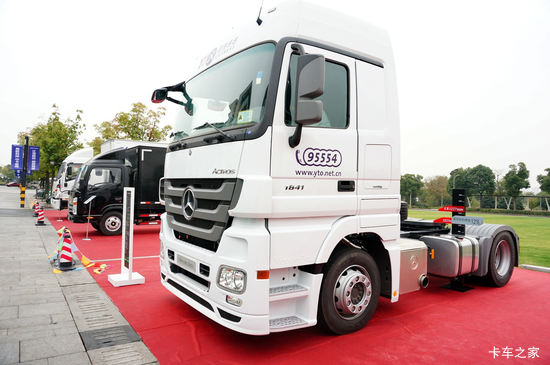 ���� Actros�ؿ� 410���� 4X2�͵���ǣ����(�ͺ�1841)