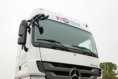 奔驰 Actros重卡 410马力 4X2低底盘牵引车(型号1841)