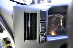 江淮帅铃 威司达W530中卡 165马力 4X2 6.75米栏板载货车底盘(HFC1121P70K1E1)