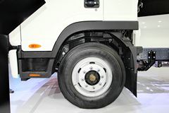 江淮帅铃 威司达W530中卡 165马力 4X2 6.75米栏板载货车底盘(HFC1121P70K1E1)