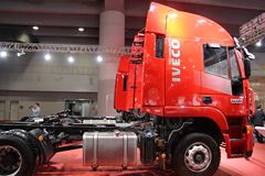 上汽红岩 杰狮M100重卡 290马力 4X2 港口牵引车(CQ4185HMG361)