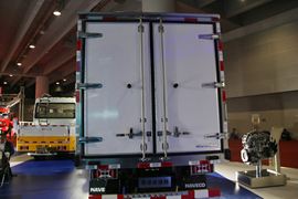 跃进底盘&nbsp;冷藏车外观图片