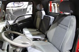 瑞越&nbsp;载货车驾驶室                                               图片