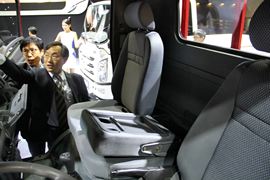 瑞越&nbsp;载货车驾驶室                                               图片