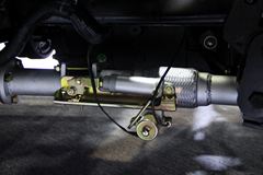 四川现代 瑞越 100马力 3.9米排半栏板轻卡(CNJ1040ZP33M)