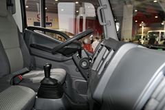 江淮 帅铃K340 124马力 4.23米单排栏板轻卡(油刹)(HFC1041P73K4C3-1)