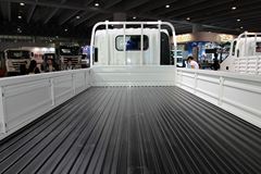 江淮 帅铃K340 124马力 4.23米单排栏板轻卡(油刹)(HFC1041P73K4C3-1)