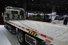 江淮 帅铃Q3 120马力 4X2 清障车(窄体底盘)