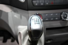 星锐&nbsp;VAN/轻客驾驶室图片