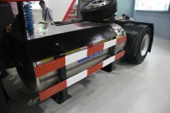东风华神 御龙重卡 280马力 4X2 LNG港口牵引车(EQ4160GLN)