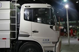 东风天锦 扫路车外观图片