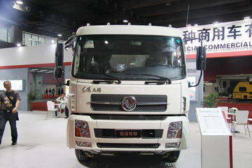 东风天锦&nbsp;扫路车外观图片