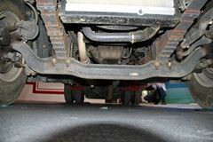 东风柳汽 乘龙 180马力 4X2 扫路车(ZLJ5163TSLLE4)