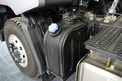 东风柳汽 乘龙M5重卡 400马力 6X4牵引车(玉柴M3)(LZ4251QDCA)