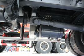 杰狮&nbsp;粉粒物料运输车底盘图片