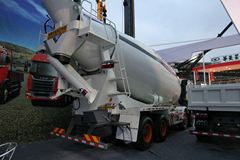 江淮 格尔发 375马力 8X4 混凝土搅拌车(HFC5311GJBP1K6H35F)