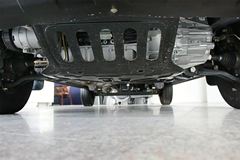 东风股份 御风 136马力 封闭厢式货车