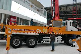 重汽斯太尔底盘&nbsp;泵车外观                                                图片