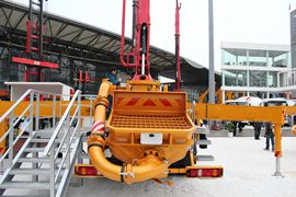 重汽斯太尔底盘&nbsp;泵车外观                                                图片