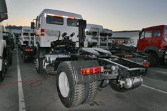 北奔 NG80系列重卡 290马力 4X2 牵引车(ND41805A35J)