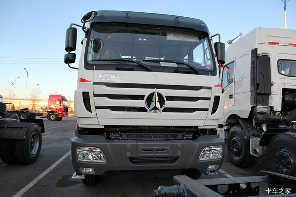 北奔 NG80重卡 350马力 4X2牵引车(ND4180AD5J7Z00)