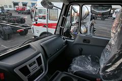 北奔 NG80系列重卡 290马力 4X2 牵引车(ND41805A35J)