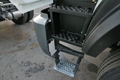 北奔 NG80系列重卡 290马力 4X2 牵引车(ND41805A35J)