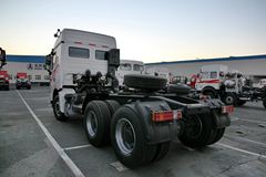北奔 V3重卡 420马力 6X4 牵引车(ND42502B34J7)