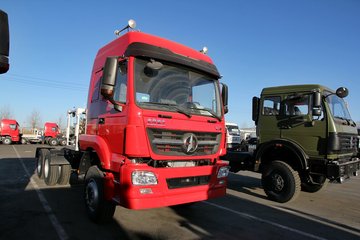 北奔 V3M重卡 336马力 6X4 LNG牵引车(国五)(ND4250B38J7Z00)