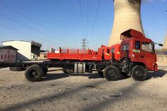 东风特商 重卡 210马力 6X2 8.6米栏板载货车(EQ1253GF)