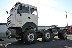 北奔 NG80重卡 336马力 6X2牵引车(ND42402L23J)