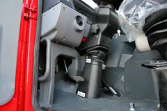 北奔 NG80系列重卡 336马力 8X4 9米载货车(ND1316D41J)