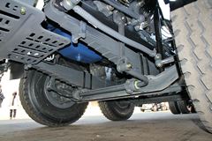 北奔 NG80系列重卡 336马力 8X4 9米载货车(ND1316D41J)