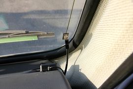 北奔V3M 牵引车驾驶室                                               图片
