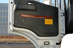 北奔 V3M重卡 340马力 6X2 牵引车(ND4240L23J7Z00)