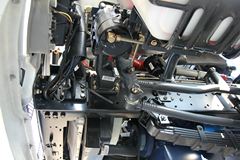 北奔 V3M重卡 340马力 6X2 牵引车(ND4240L23J7Z00)