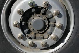 北奔V3M&nbsp;牵引车底盘                                                图片