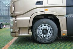 东风商用车 天龙旗舰KX 480马力 6X4 AMT自动挡牵引车(高配)(DFH4250C)