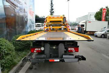 凯锐800&nbsp;清障车外观图片