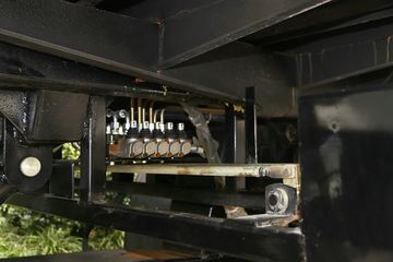 ���� ����800 152���� 4X2 3815������ϳ�(JX5087TQZXK2)ͼƬ