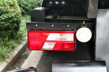 ���� ����800 152���� 4X2 3815������ϳ�(JX5087TQZXK2)ͼƬ