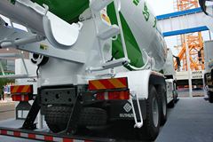 中国重汽 HOWO-T7H 360马力 8X4 混凝土搅拌车(ZZ1317N366HD1)