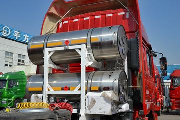 �����ؿ� ����F3000 �������� 380���� 6X4 LNGǣ����(SX4258NT384TL)ͼƬ