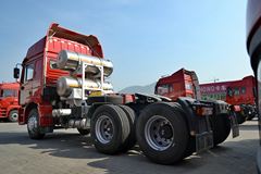 陕汽重卡 德龙F3000 轻量化版 380马力 6X4 LNG牵引车(SX4258NT384TL)