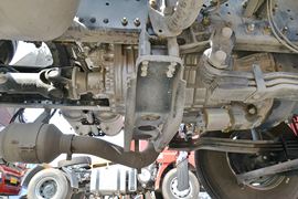 德龙F3000&nbsp;牵引车底盘                                                图片