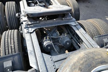 �����ؿ� ����F3000 �������� 380���� 6X4 LNGǣ����(SX4258NT384TL)ͼƬ