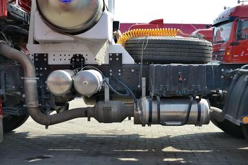 �����ؿ� ����F3000 �������� 380���� 6X4 LNGǣ����(SX4258NT384TL)ͼƬ