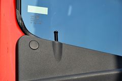 中国重汽 豪瀚重卡 280马力 4X2牵引车(ZZ4185M3516D1)